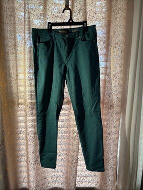 Women's Skinny Jeans in Dark Green